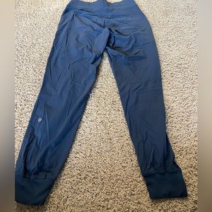 Lululemon dance studio joggers. Size 6. Blue